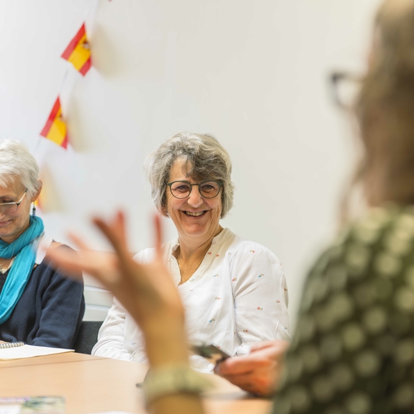 Spanish Tertulia &ndash; Intermediate
